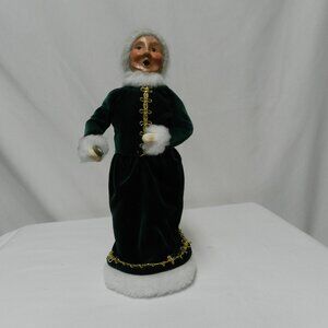 Byers Choice Caroler's Figurines Dolls Christmas Vintage 1999 Lady velvet 12.5"